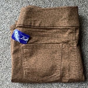 NWT Indigo PNW Flex Animal Print pencil skirt SZ 10